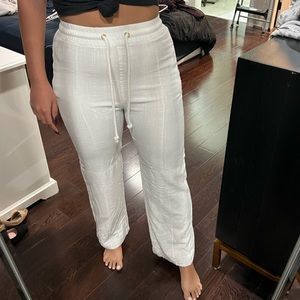 White linen pants, size small